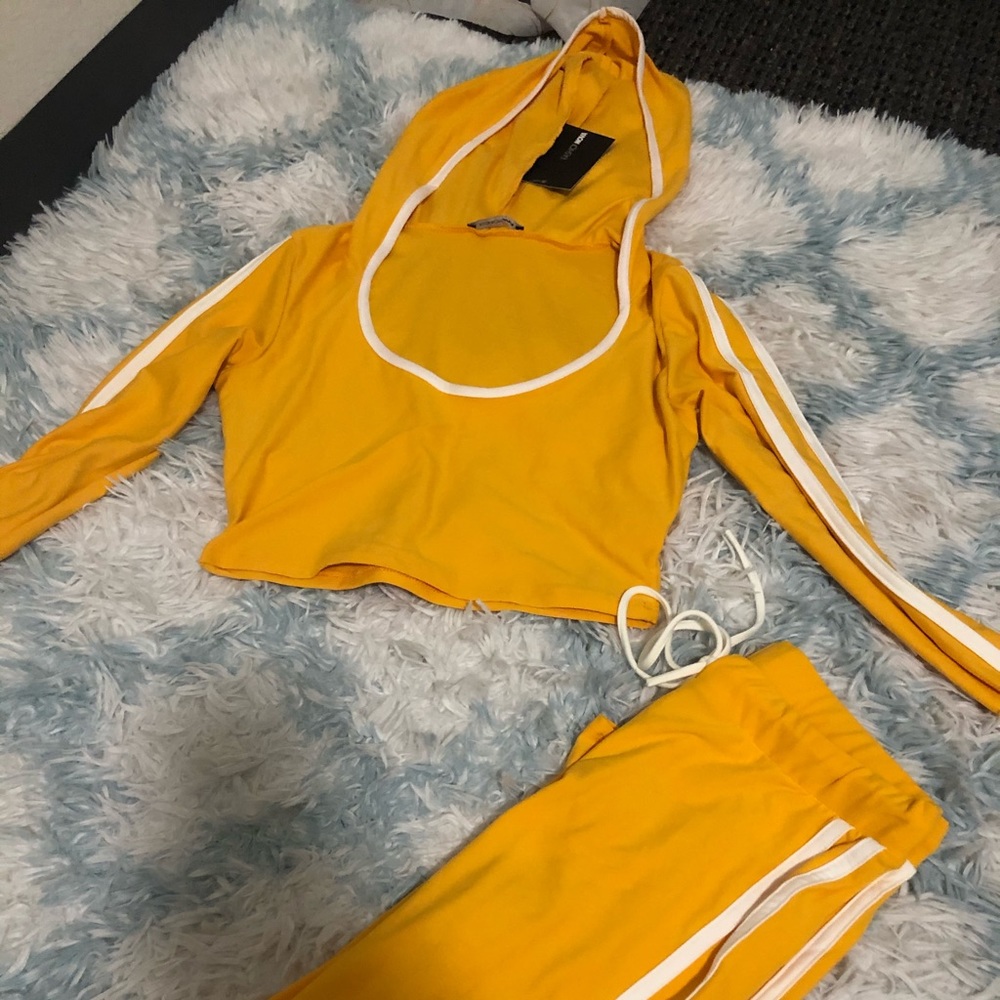 Fashion Nova Fit